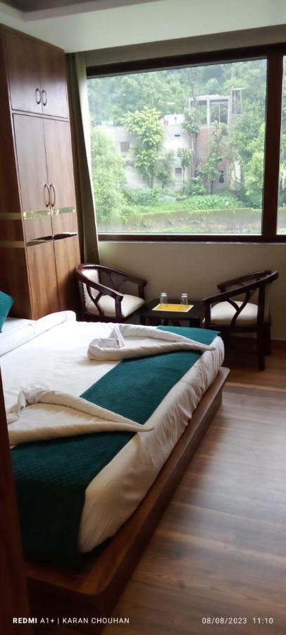 Hotel & Hostel Vimal Ganga Rišikéš Exteriér fotografie